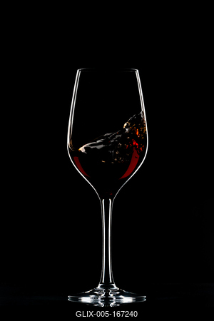 Red wine in glass-stock-foto