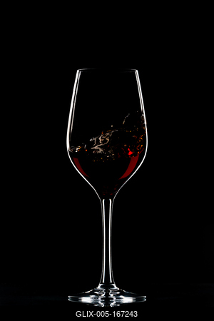Red wine in glass-stock-foto