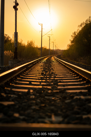 sín a naplementében-stock-foto