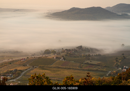 Napkelte a Balatonnál-stock-foto