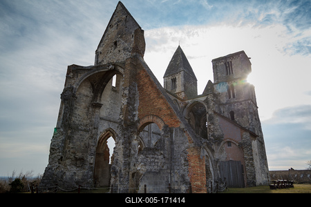 Zsámbéki romtemplom-stock-foto