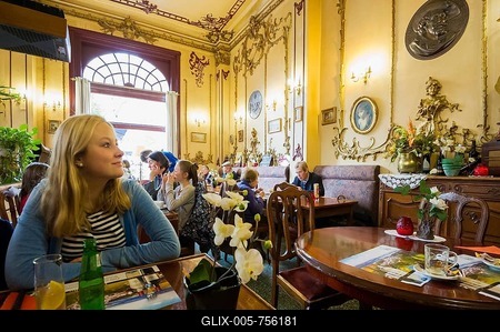 Brasserie in the Saint-Gilles district, Brussels, Belgium-stock-foto