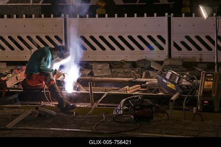 Nocturnal welding works on the track bed of a tram, Munich, Bavaria, Germany, Europe-stock-foto