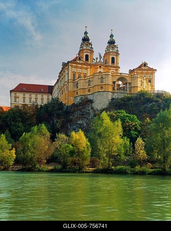 Melk Benedictine Abbey above the Danube, Wachau, Lower Austria, Europe-stock-foto