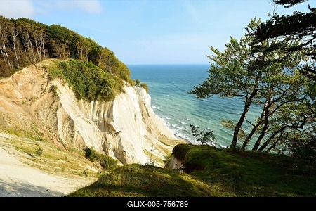 The chalk cliffs of Mřns Klint, Mřn or Moen Island, Denmark-stock-foto
