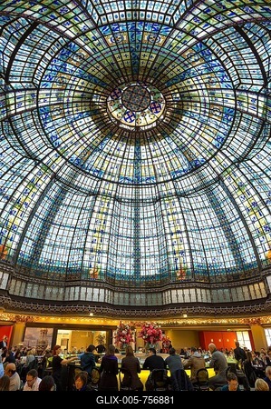 Restaurant with Art Nouveau cupola, Printemps department store, Paris, Ile-de-France, France-stock-foto