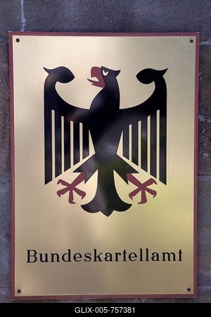 Sign with the German federal eagle, "Bundeskartellamt", German for "Federal Cartel Office", Bonn, Rhineland region, North Rhine-Westphalia, Germany, Europe-stock-foto