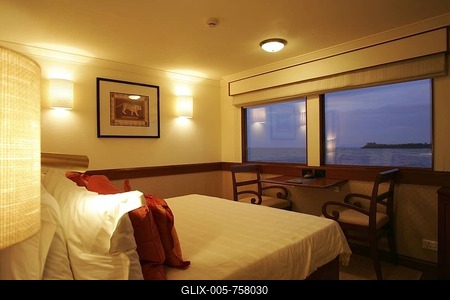 Luxury River cruise ship MS Vrinda, Backwaters, Kerala, India-stock-foto