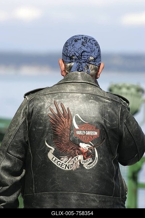 Man wearing a Harley Davidson leather jacket, Washington, USA, North America-stock-foto