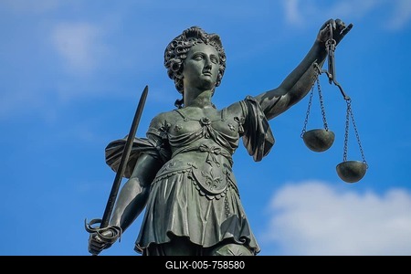 Fountain of Justice with Justitia, Römerberg, Old Town, Centre, Frankfurt am Main, Hesse, Germany-stock-foto