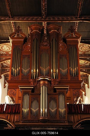 Old organ of Trinity College Chapel in Trinity College, founded by Henry VIII in 1546, Trinity Street, Cambridge, Cambridgeshire, England, United Kingdom, Europe-stock-foto