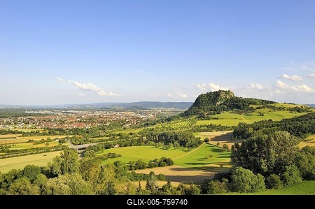 View of the Hegau region and the city Singen, at the Hohentwiel volcano, County of Constance, Baden-Wuerttemberg, Germany, Europe-stock-foto