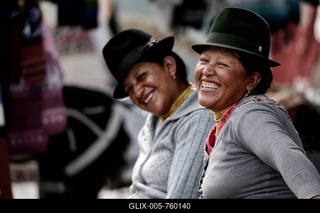 Laughing Ecuadorian women, Quito, Ecuador, South America-stock-foto