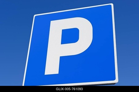 Parking sign, close up, against blue sky-stock-foto