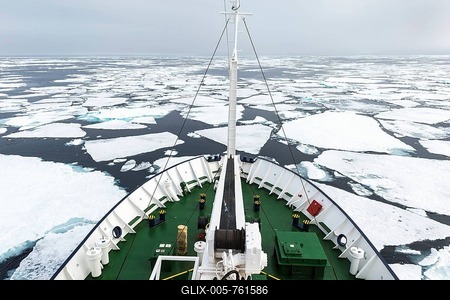 Expedition Boat navigating through melting pack ice, Arctic Ocean, 81° North and 26° East, Svalbard Archipelago, Norway-stock-foto