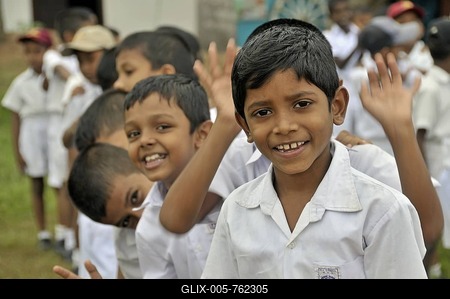 Boys wearing white uniforms, Galle, Sri Lanka, Asia-stock-foto