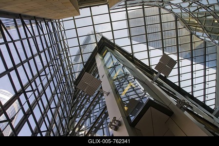 Atrium in the Innside Residence Hotel Eurotheum, Frankfurt, Hesse, Germany-stock-foto