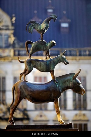 Bremen Town Musicians by Gerhard Marcks, bronze statue, Free Hanseatic City of Bremen, Germany-stock-foto