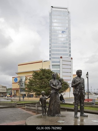 Monument for German Immigrants, Puerto Mont, Region de los Lagos, Chile-stock-foto
