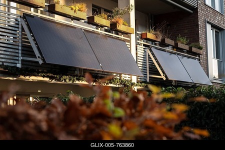 Balcony power plant Solar power plant on a balcony in Düsseldorf, Germany-stock-foto
