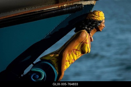 Female figurehead at the bow, three-master Barkentine, Antigua, Antigua and Barbuda-stock-foto