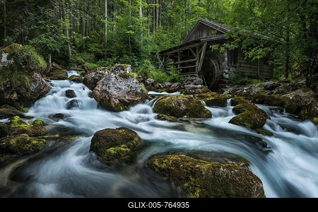 Old Mill, Golling Waterfall, District Hallein, Salzburg, Austria-stock-foto