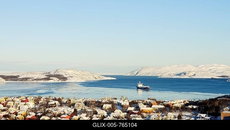 Settlement on Břkfjord, Kirkenes, Finnmark County, Norway-stock-foto