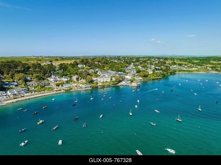 Aerial view of the harbour village of Rock on the River Camel, St Minver Lowlands, North Cornwall, England, United Kingdom-stock-foto