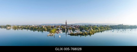 Aerial panorama of the town of Radolfzell on Lake Constance with the Wäschbruckhafen, harbour pier and concert sail, district of Constance, Baden-Württemberg, Germany-stock-foto