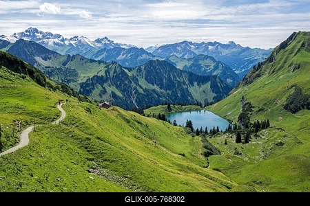 View of Seealpsee and Allgäu Alps, Nebelhorn, Oberstdorf, Upper Allgäu, Allgäu, Bavaria, Germany-stock-foto