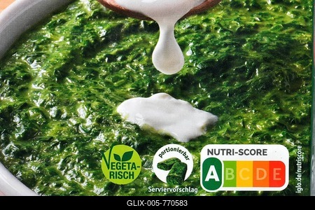 Label NUTRI-SCORE, nutritional labelling system, nationwide introduction from November 2020, here on a package of creamed spinach from Iglo, Baden-Württemberg, Germany-stock-foto