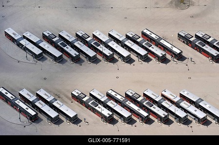 Aerial view, buses, public transport fleet VHH, Hamburg, Hamburg, Germany-stock-foto