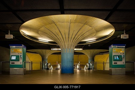Illuminated column in entrance hall with ticket machine, subway station Opernplatz, Westend, Frankfurt am Main, Hesse, Germany-stock-foto