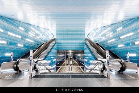 Überseequartier U-Bahn station, Hamburg, Germany-stock-foto