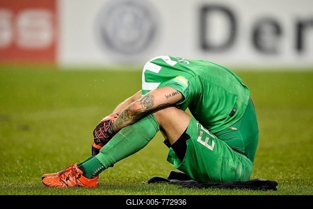 Disappointment forgoalkeeper Rafa? Gikiewicz, Eintracht Braunschweig, Mercedes-Benz Arena, Stuttgart, Baden-Württemberg, Germany-stock-foto