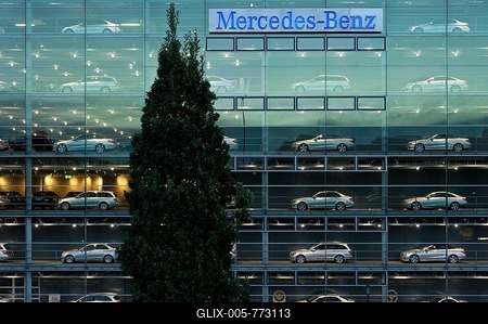 Mercedes-Benz Centre, Munich, Upper Bavaria, Bavaria, Germany-stock-foto