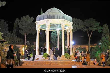 Iranian pilgrims at the mausoleum of the famous Persian poet Khwaja Samsu d-Din Muhammad Hafez-e Sirazi, Shiraz, Fars Province, Persia, Iran-stock-foto