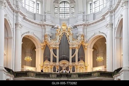 Church organ by Gottfried Silbermann in the Catholic Hofkirche, Dresden, Saxony, Germany-stock-foto