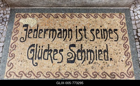 "Jeder ist seines Glückes Schmied", German for "Man forges his own destiny", aphorism, floor mosaic, Neuruppin, Ostprignitz-Ruppin, Brandenburg, Germany-stock-foto