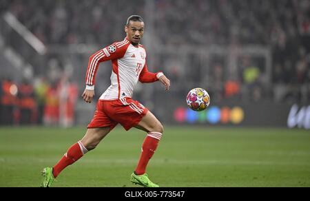 Leroy Sané FC Bayern München FCB (10) Action on the ball, Allianz Arena, Munich, Bayern, Germany-stock-foto