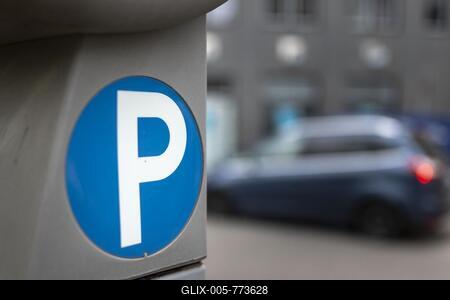 A parking ticket machine in Berlin, 13.04.2023., Berlin, Germany-stock-foto