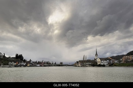 Storm over the old town of Stein am Rhein, Canton Schaffhausen, Switzerland, Europe-stock-foto