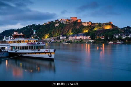 The river cruise ship "Goethe" on the Rhine River, in front of Ehrenbreitstein Fortress, Mittelrheintal, Koblenz, Rhineland-Palatinate, Germany-stock-foto