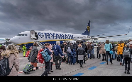 Ryanair aircraft, tarmac, BER Airport, Brandenburg, Germany-stock-foto