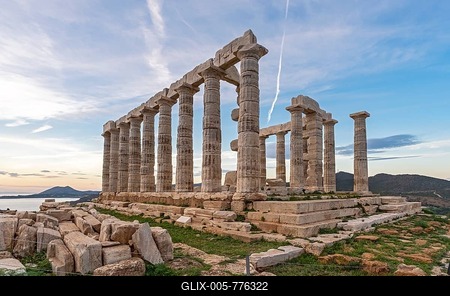 Ancient Temple of Poseidon, Cape Sounion, Greece-stock-foto