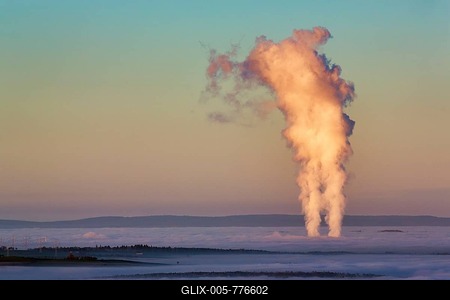 Two columns of steam rising from cloud cover, Grohnde nuclear power plant seen from Köterberg, sunset, Lügde, Weserbergland, North Rhine-Westphalia, Germany-stock-foto