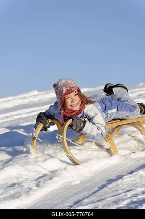 Sledding-stock-foto