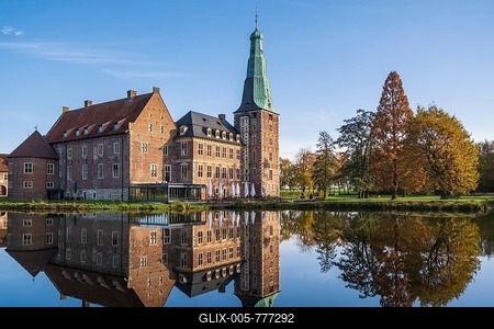 Wasserschloss Raesfeld, Münsterland, North Rhine-Westphalia, Germany-stock-foto