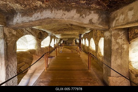 Milou Catacombs, Catacombs, Lava Caves, Tuff Rock, Tuff Caves, Early Christian Tombs, Wooden Walkway, Burial Chambers, Milos Island, Cyclades, Greece-stock-foto
