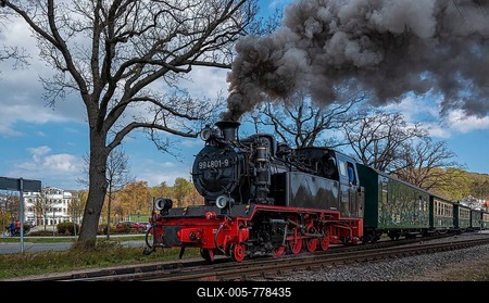 The historic railway Rasender Roland on the holiday island of Rügen, Mecklenburg-Western Pomerania, Germany-stock-foto